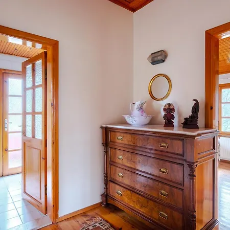 Dreamy Duplex With Huge Garden In Kocaeli فندق 4*