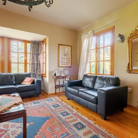 فندق Dreamy Duplex With Huge Garden In Kocaeli 4*